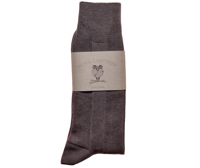 Thermal wool socks for cold weather